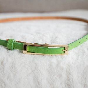 NWOT Carlo Pazolini belt green